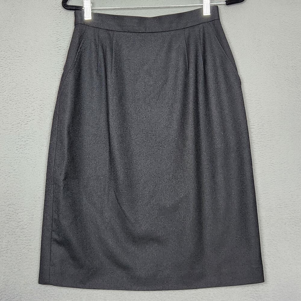 LORD AND TAYLOR Skirt Womens 12 Black 100% Wool Pleated Lined Pockets Career